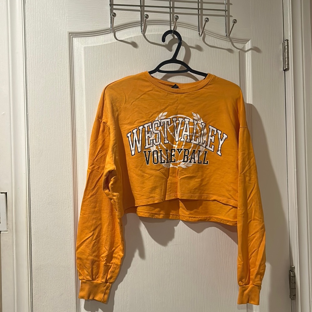 H&M volleyball sweatshirt for sale!